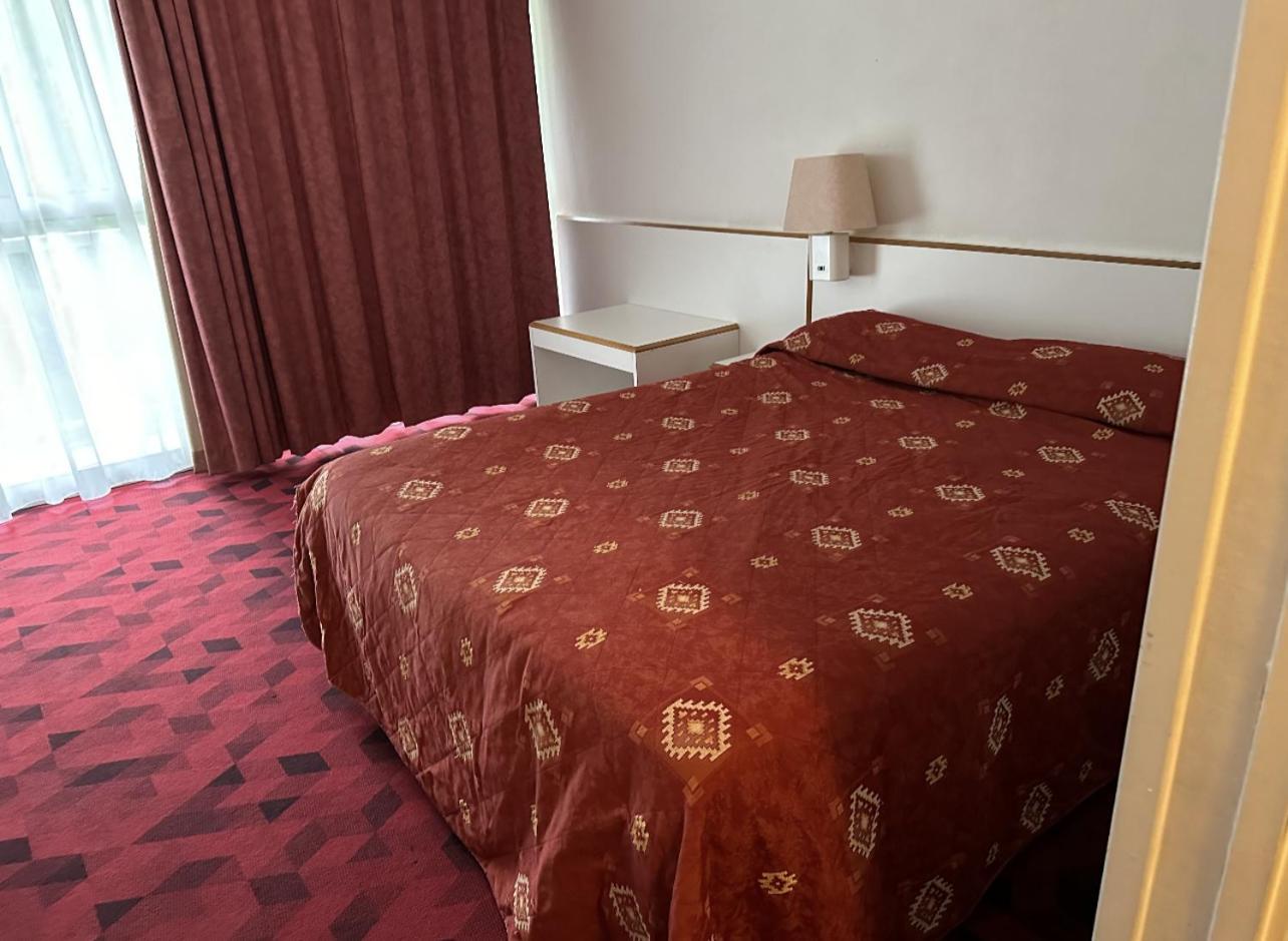 Hotel Restaurant Pavillon Carina Гап Экстерьер фото
